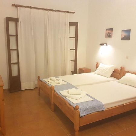 Alexandros Studios Μεσογγή Εξωτερικό φωτογραφία