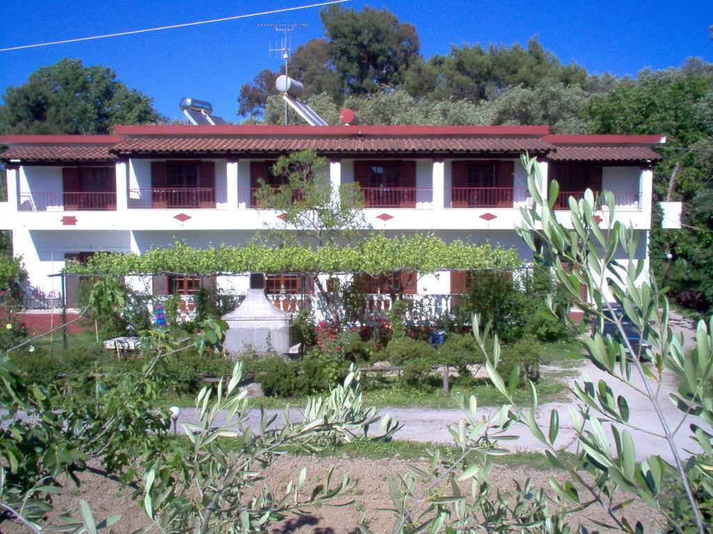 Alexandros Studios Μεσογγή Δωμάτιο φωτογραφία