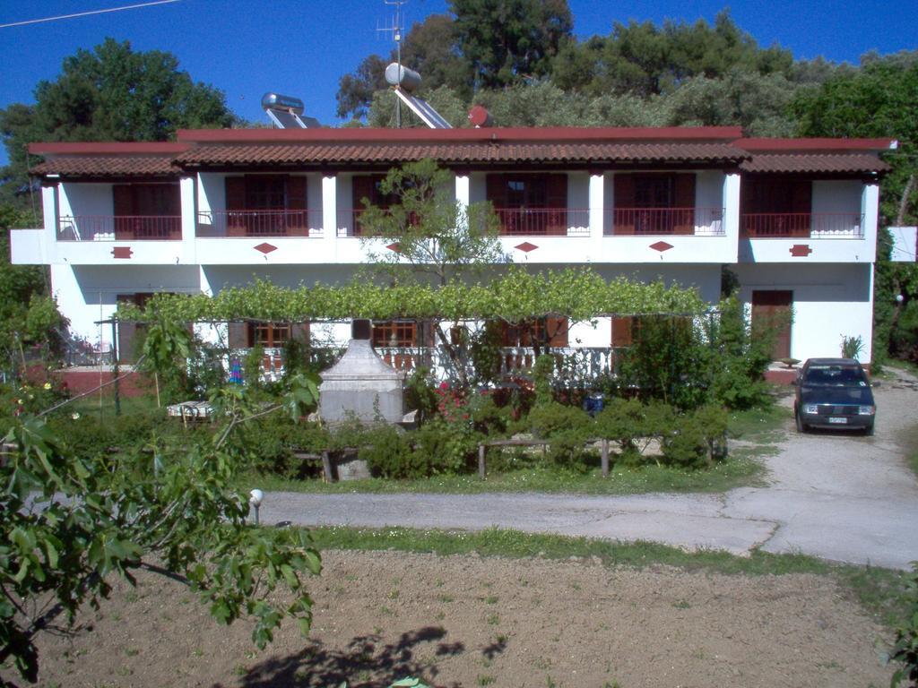 Alexandros Studios Μεσογγή Δωμάτιο φωτογραφία
